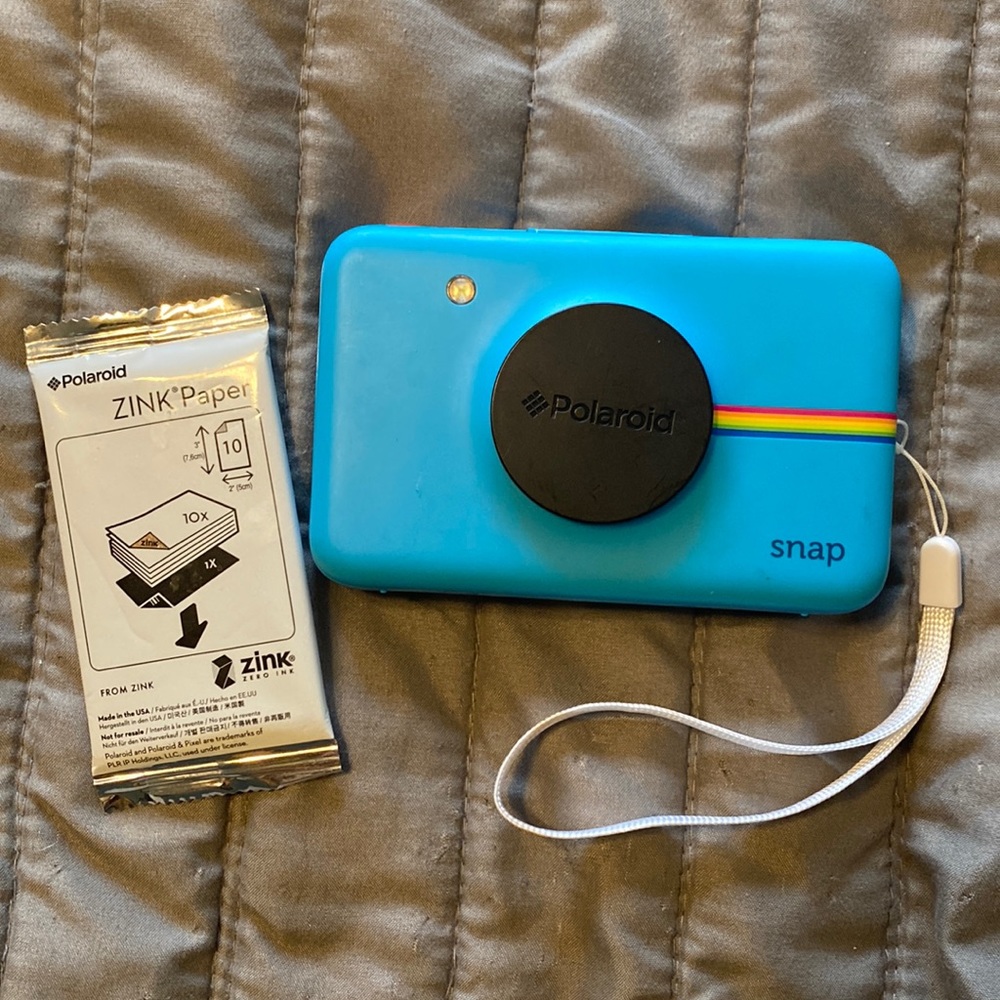 Polaroid Snap instant camera